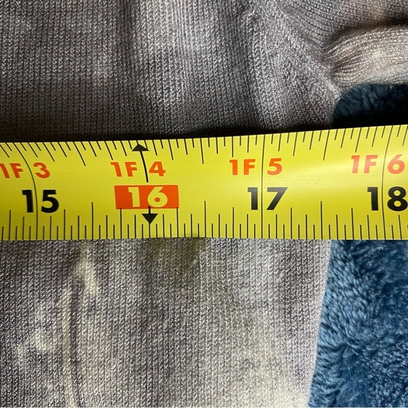 Leo & Ugo Paris France Shirt Women’s Sz 4 White Ballerina w Lace Detailing Artsy - Picture 10 of 10